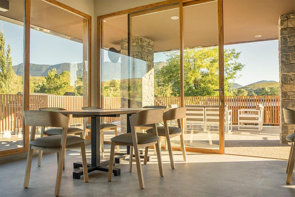 El Arrebol Comfort Camp Jaca Zewnętrze zdjęcie